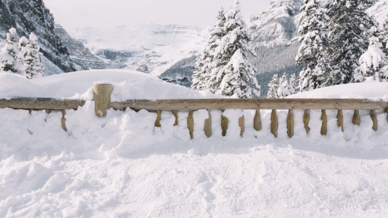 Zăpadă abundentă pe seră: calculul rezistenței structurale