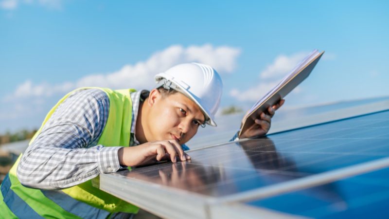 Panourile solare pentru locuințe: ce trebuie analizat înainte de instalare